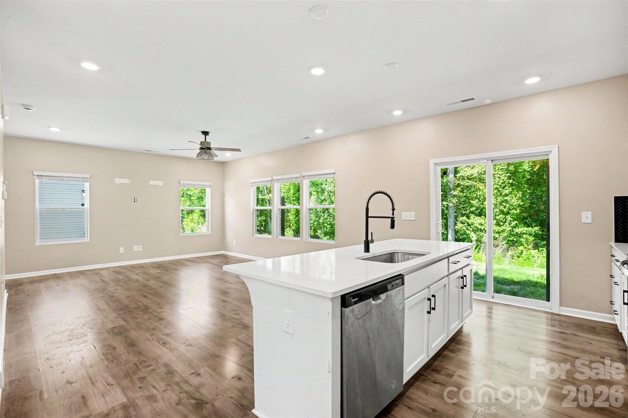 2501 Andes Drive Statesville NC 28625