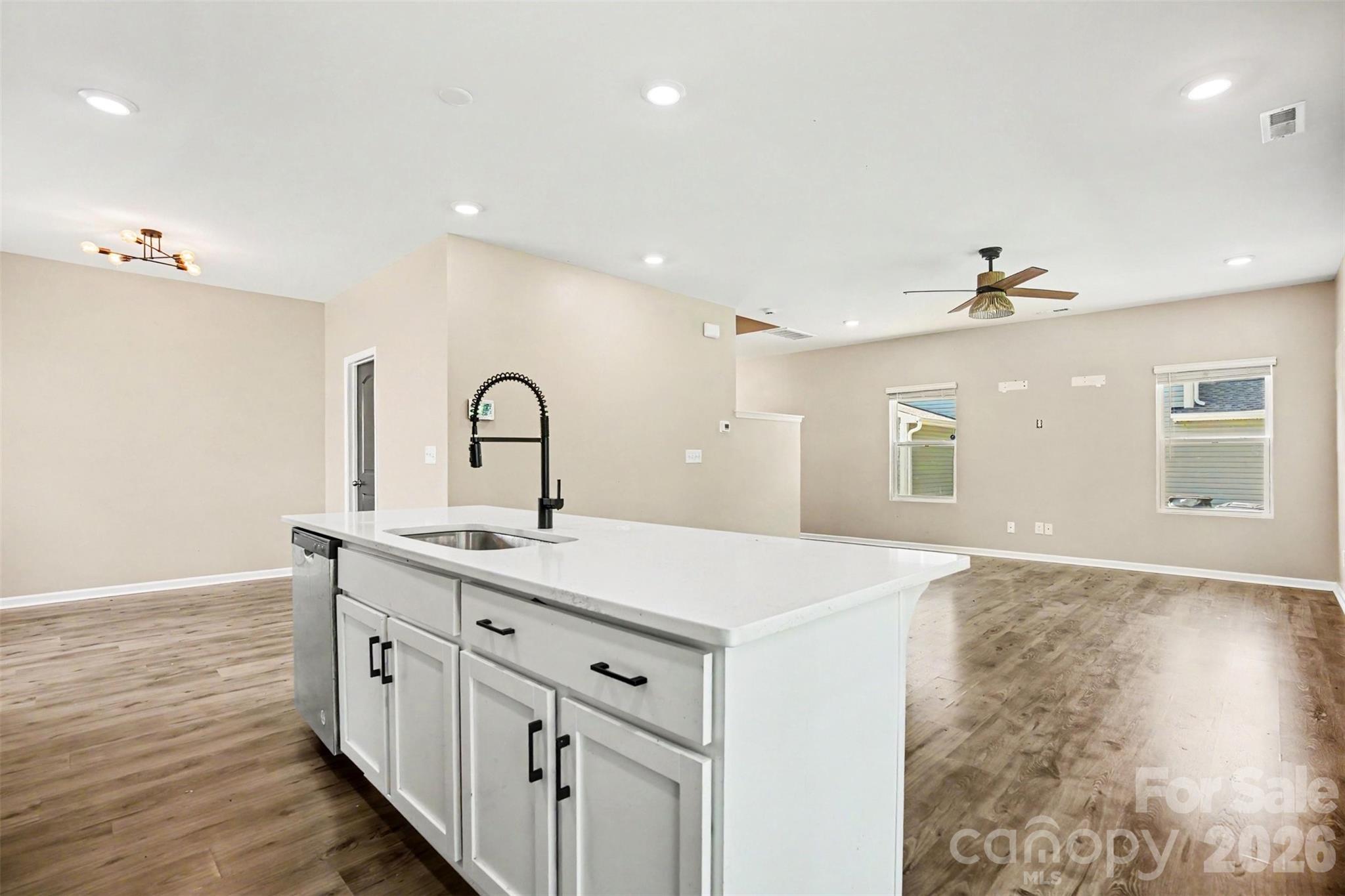 2501 Andes Drive Statesville NC 28625