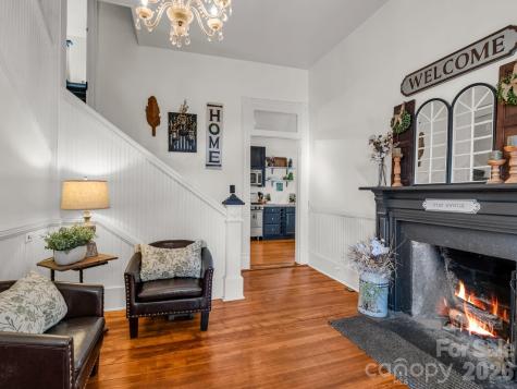 219 Stoney Mountain Road Hendersonville NC 28791
