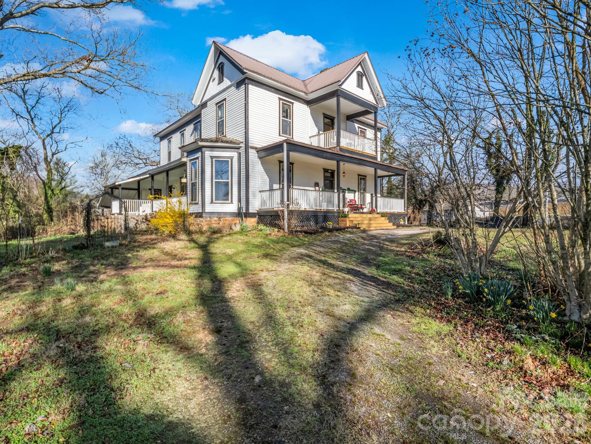 219 Stoney Mountain Road Hendersonville NC 28791