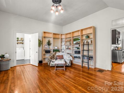 219 Stoney Mountain Road Hendersonville NC 28791