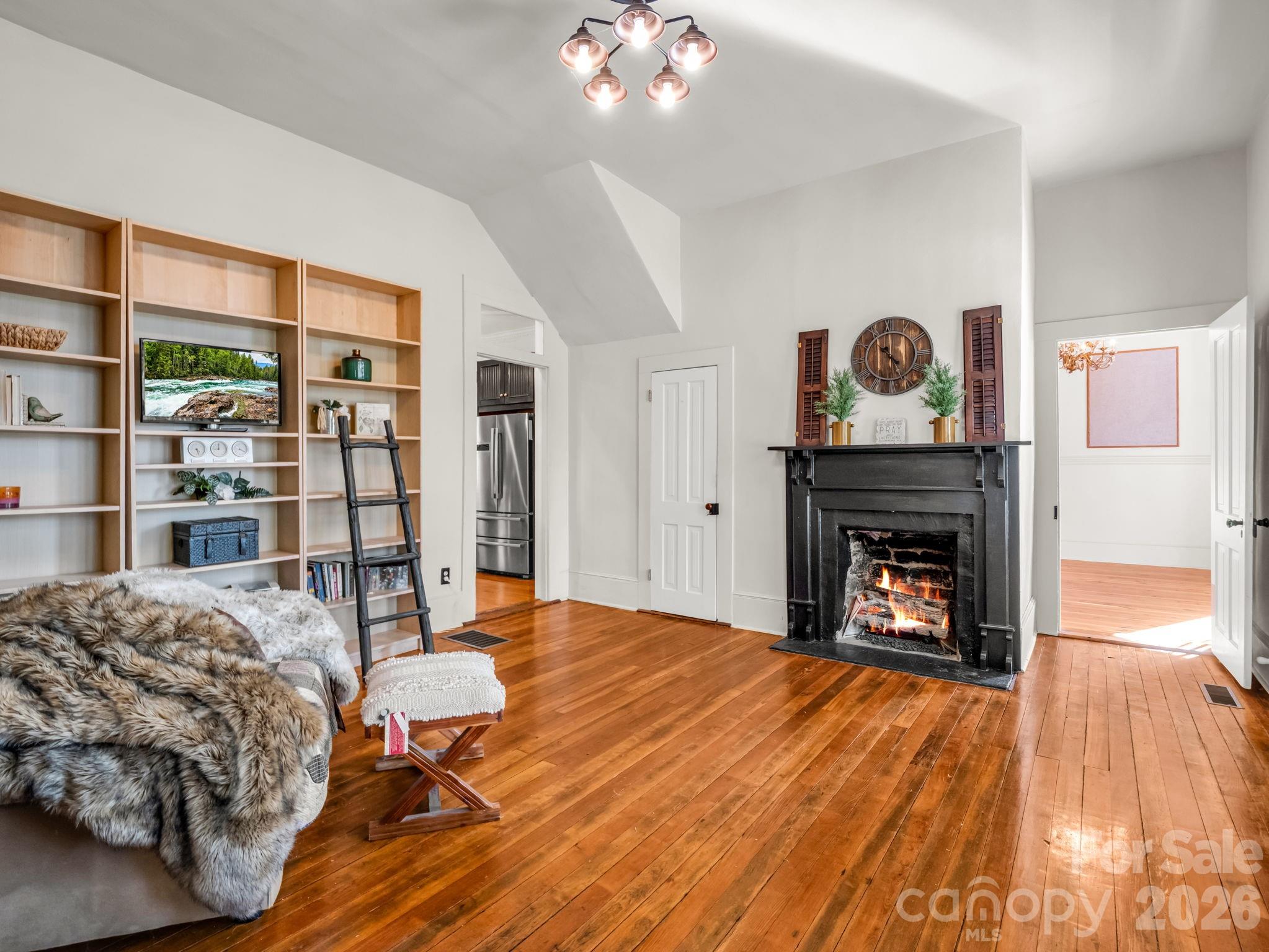 219 Stoney Mountain Road Hendersonville NC 28791