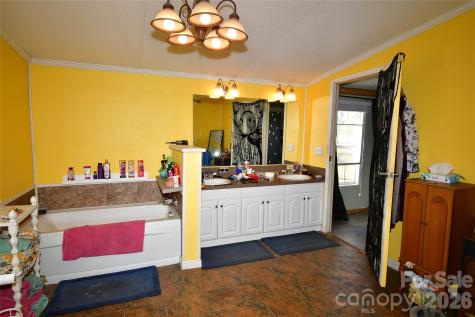 4348 John Gardner Road Kershaw SC 29067