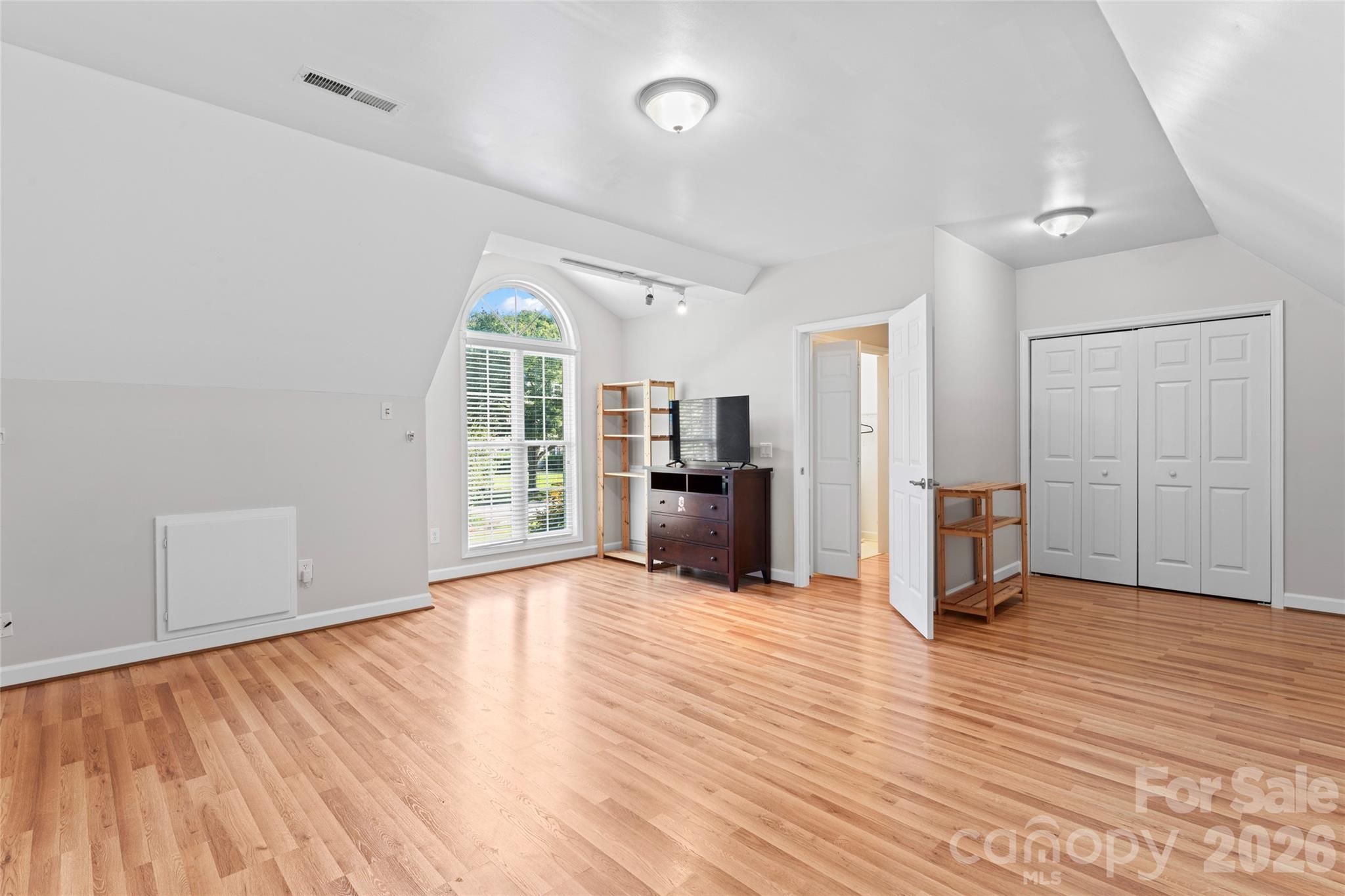 220 35th Avenue NE Hickory NC 28601