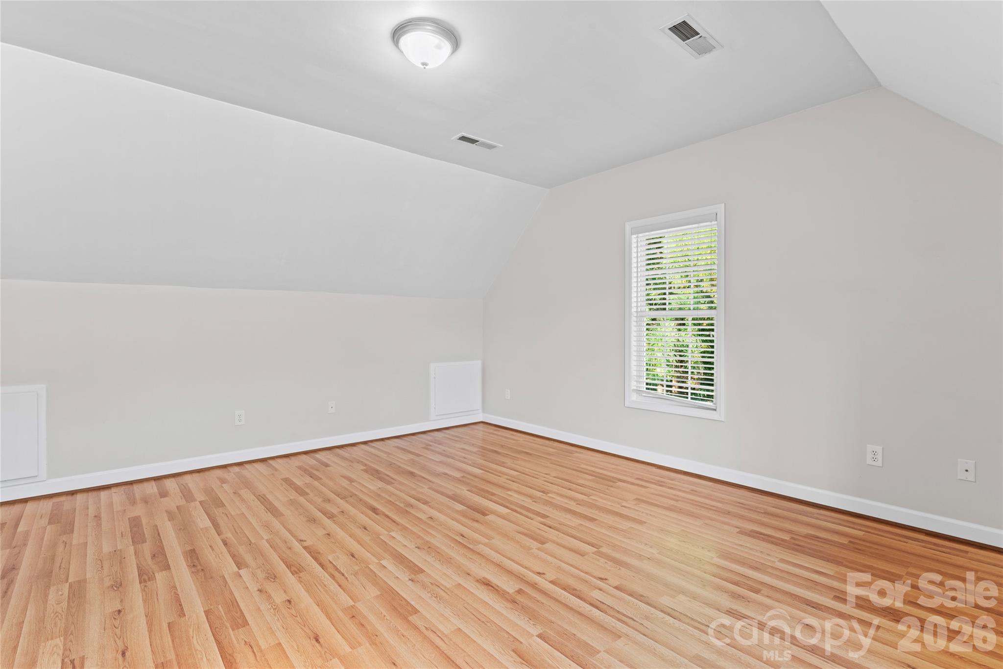220 35th Avenue NE Hickory NC 28601