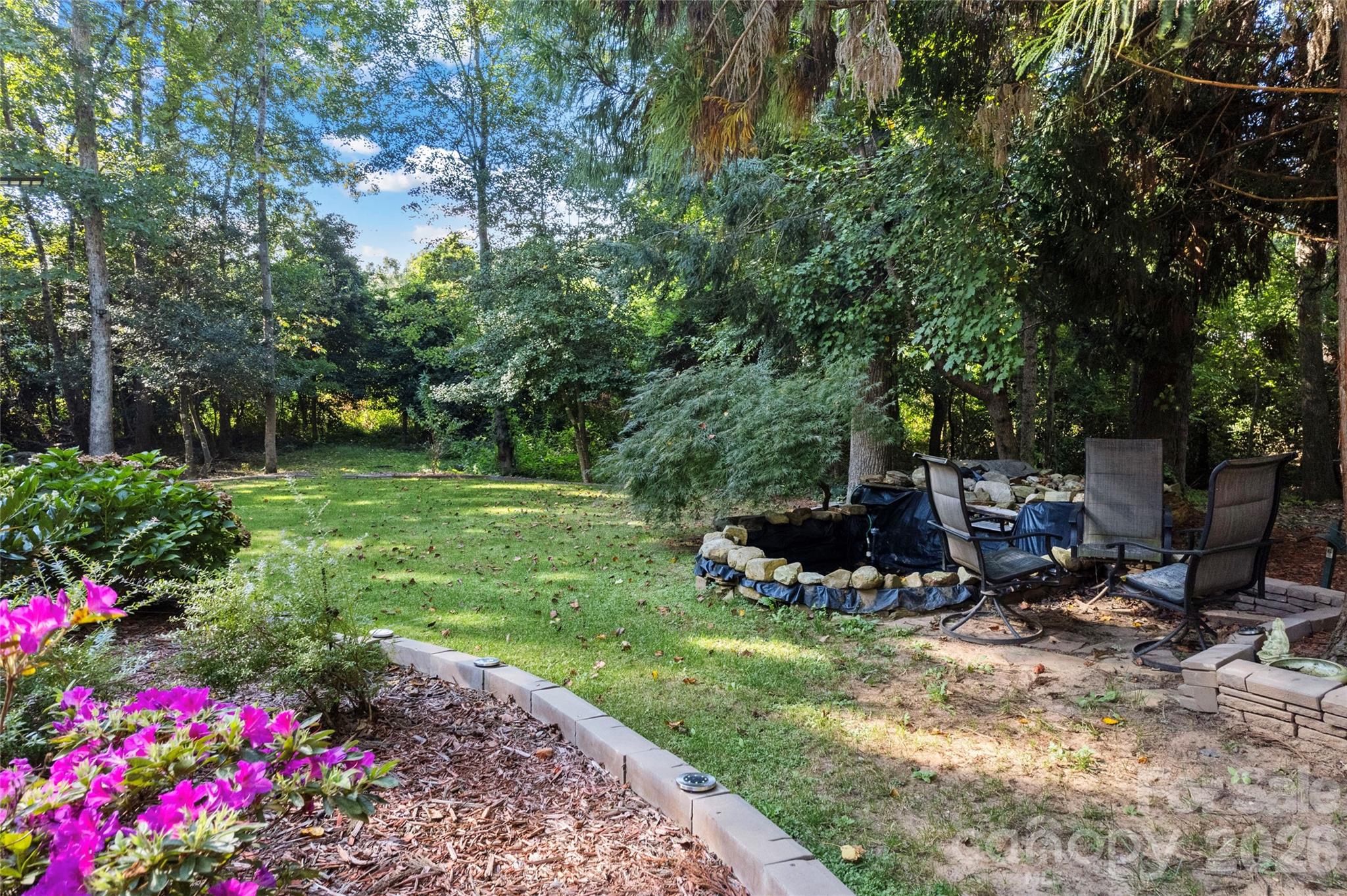 220 35th Avenue NE Hickory NC 28601