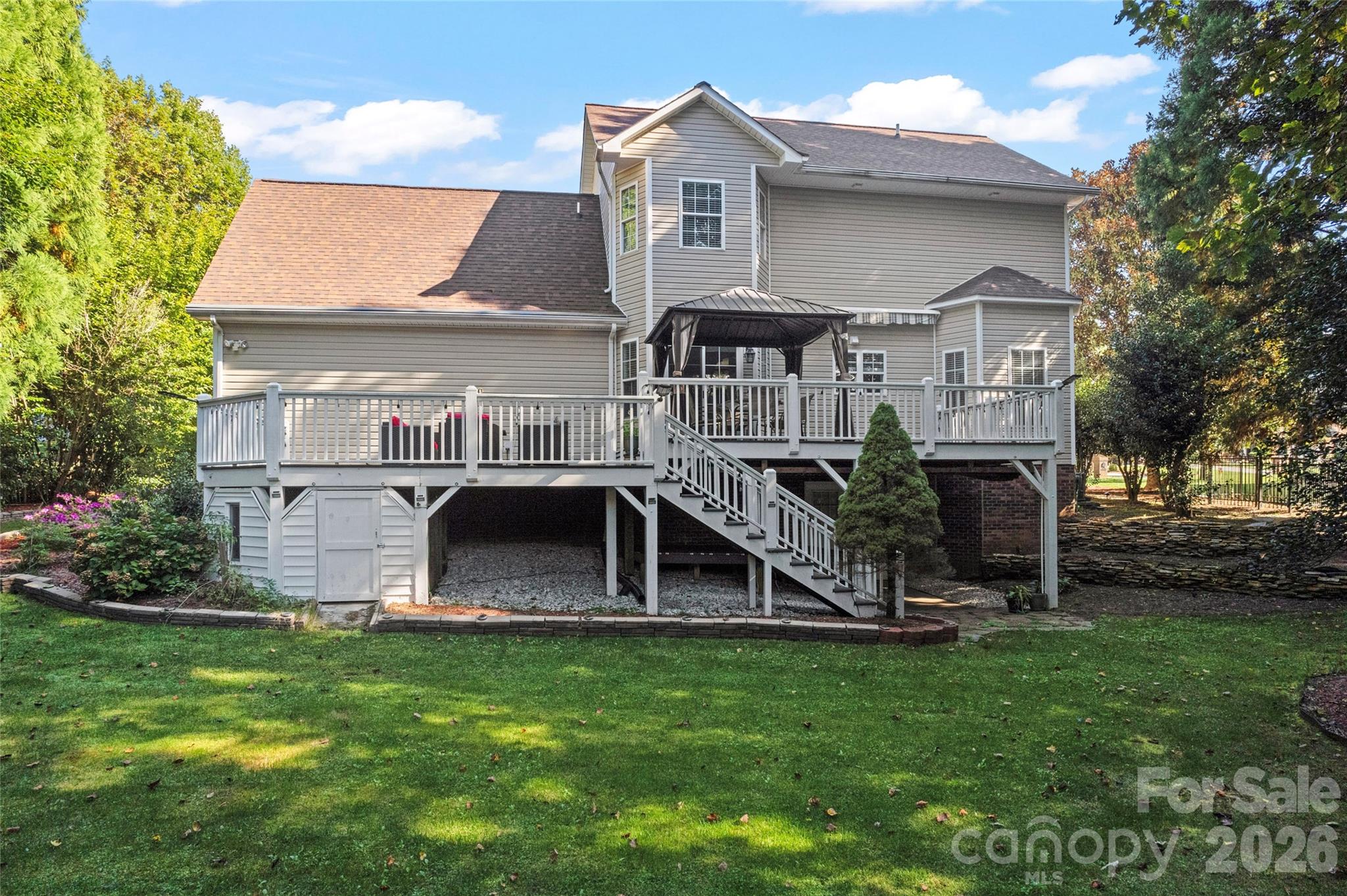 220 35th Avenue NE Hickory NC 28601