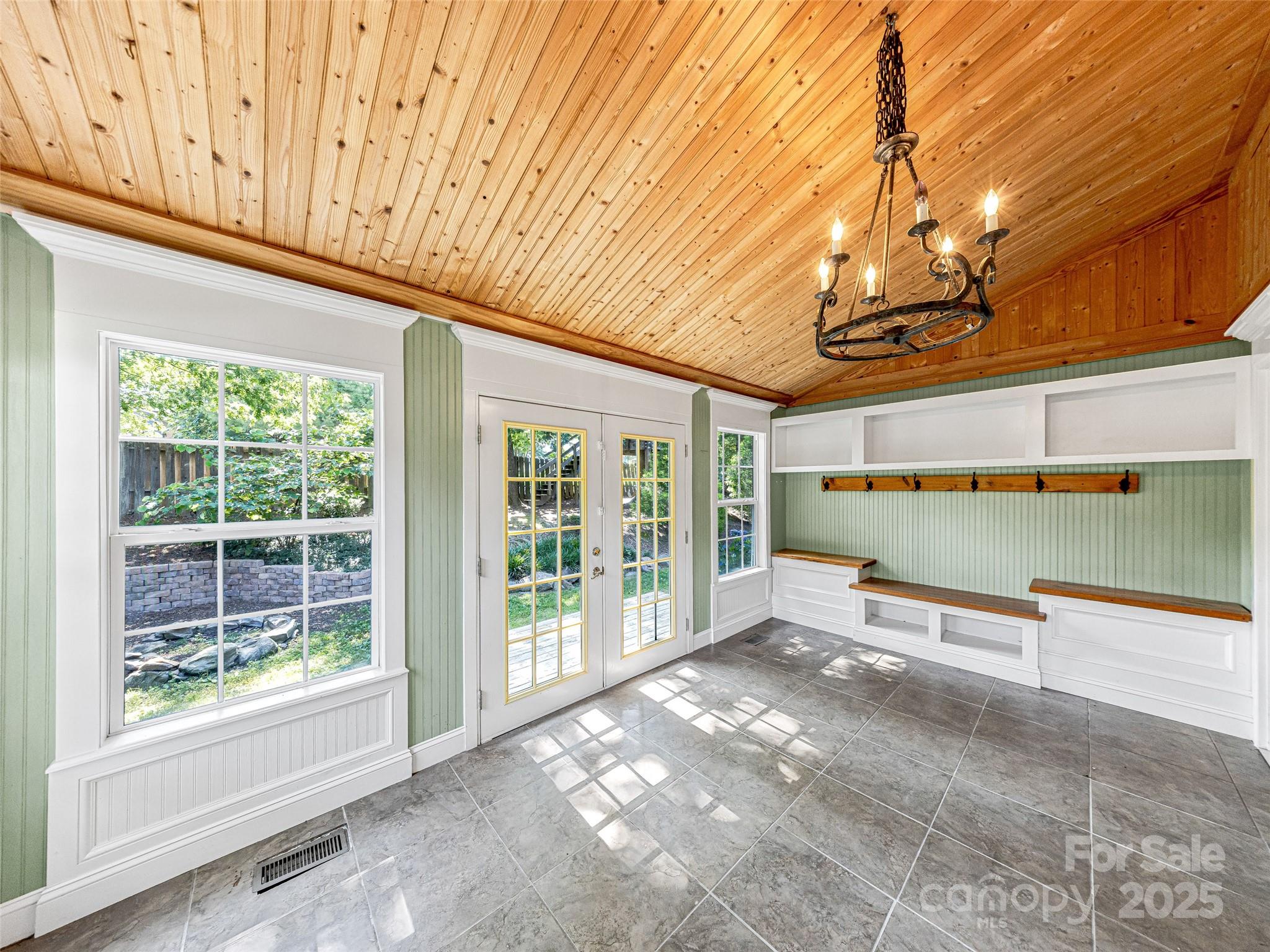 12 Whitleigh Court Arden NC 28704