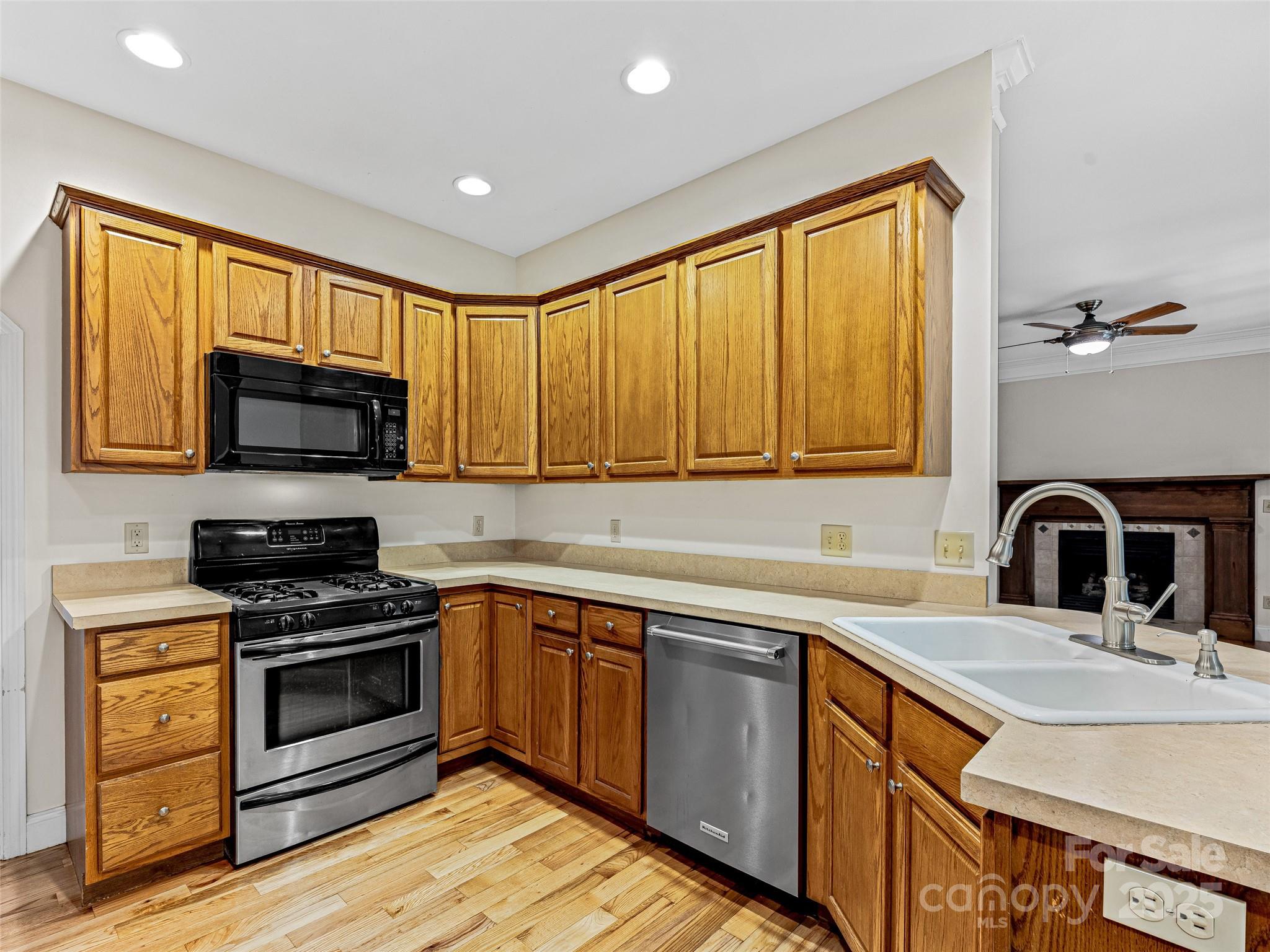 12 Whitleigh Court Arden NC 28704