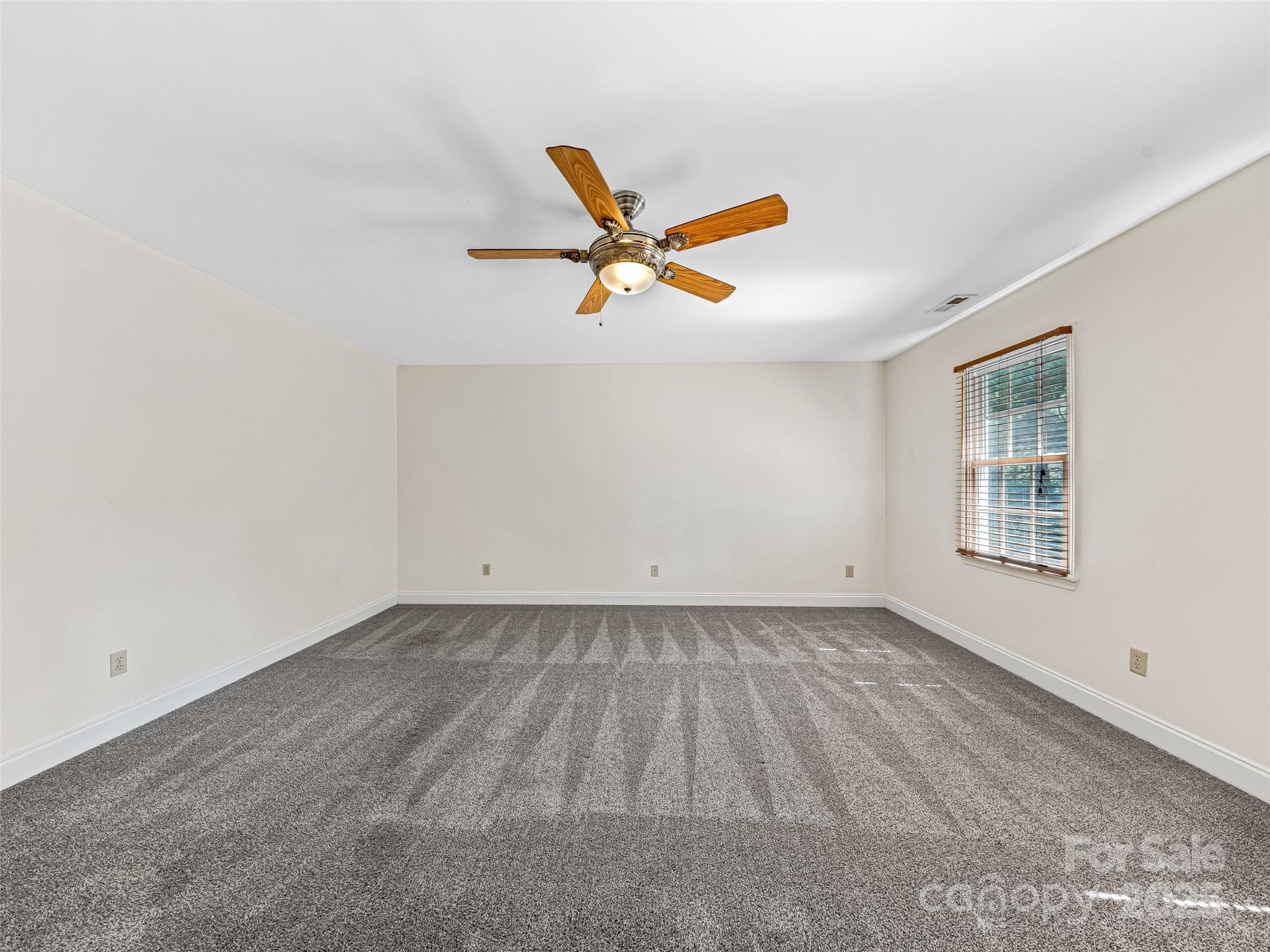 12 Whitleigh Court Arden NC 28704