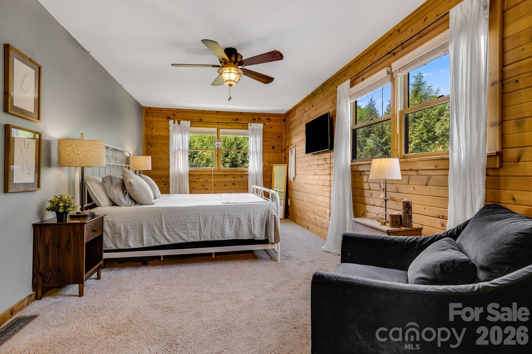 694 Boulder Road Marshall NC 28753