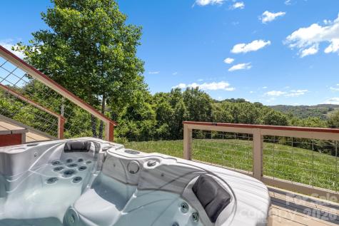 694 Boulder Road Marshall NC 28753