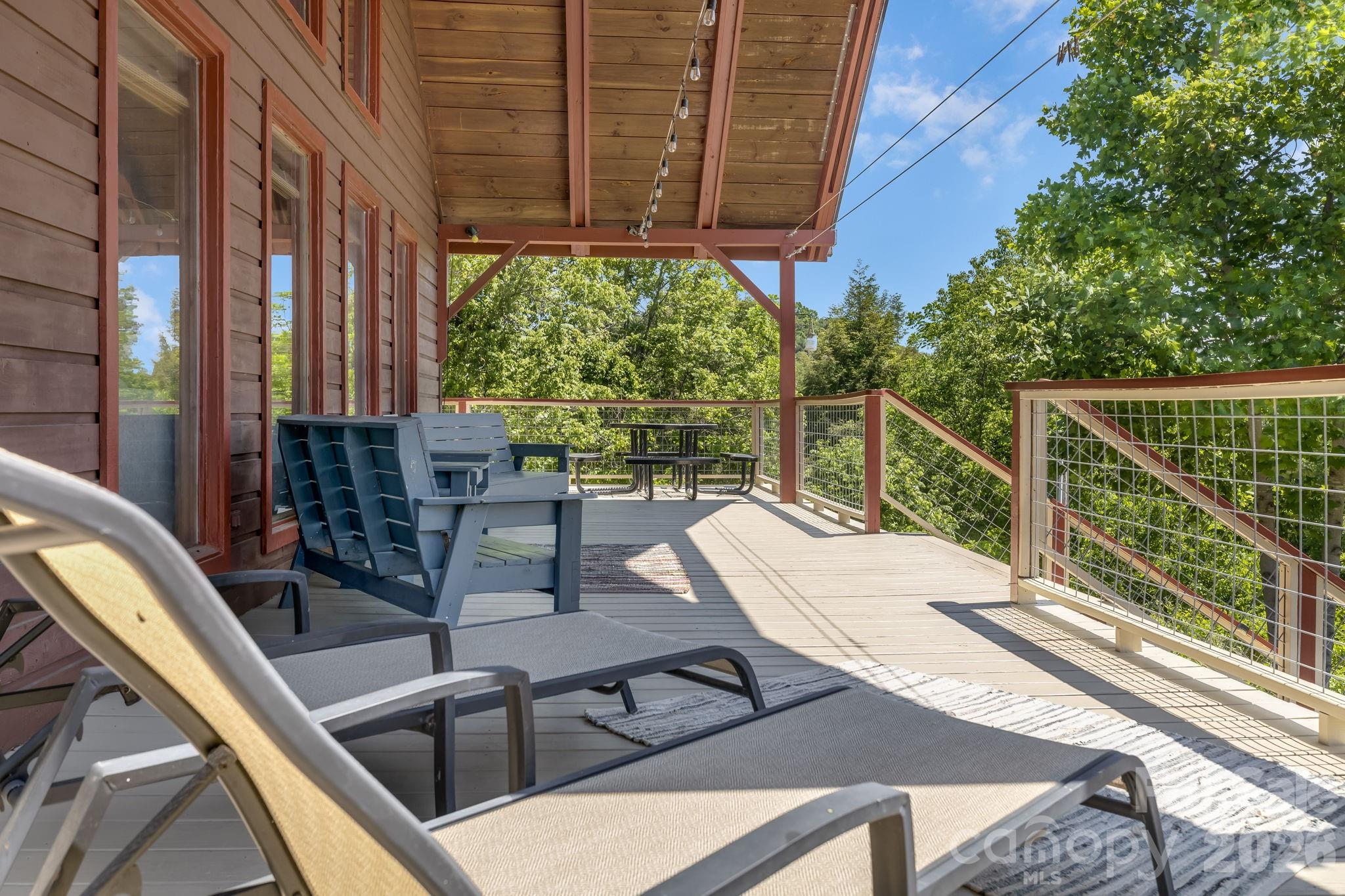 694 Boulder Road Marshall NC 28753