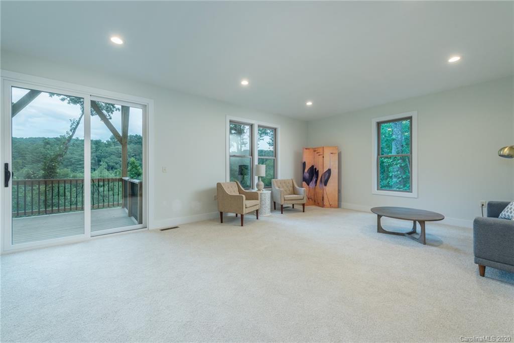 28 Ledgestone Drive Fairview NC 28730