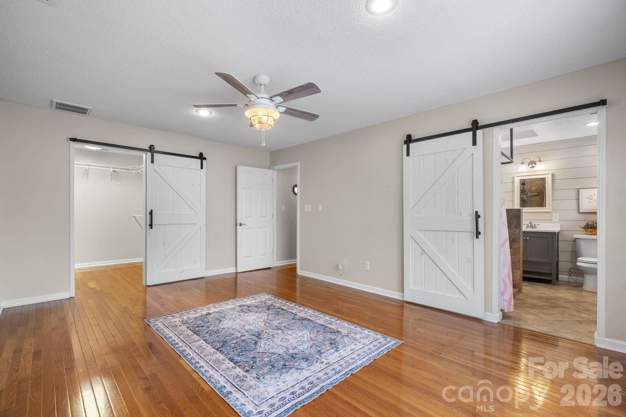 1801 Twin Ponds Drive Hickory NC 28602