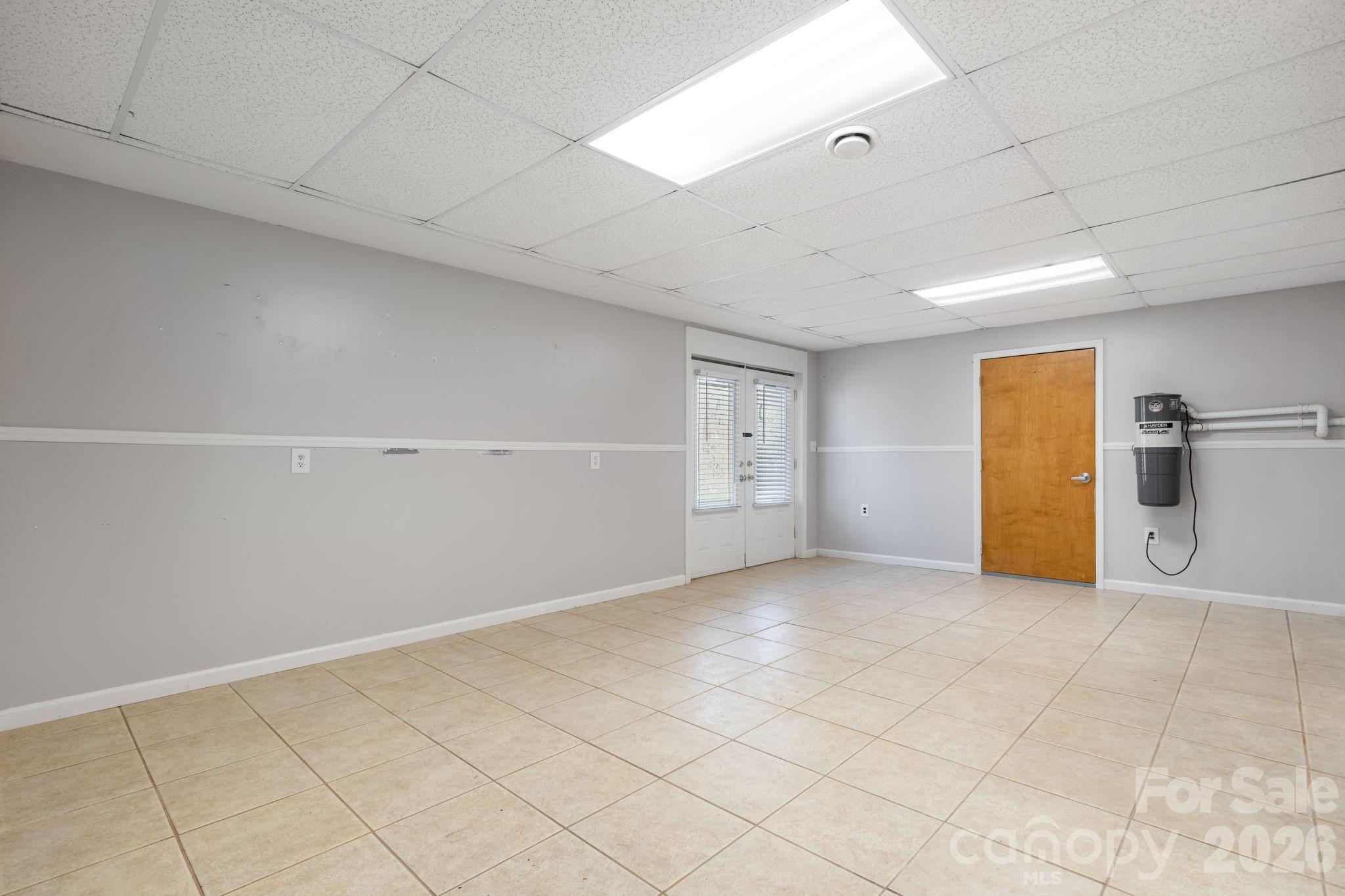 1801 Twin Ponds Drive Hickory NC 28602