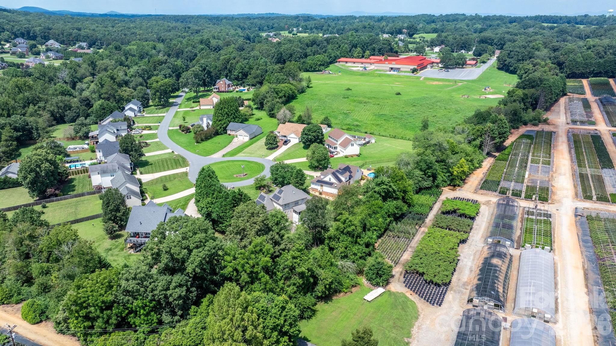 1801 Twin Ponds Drive Hickory NC 28602