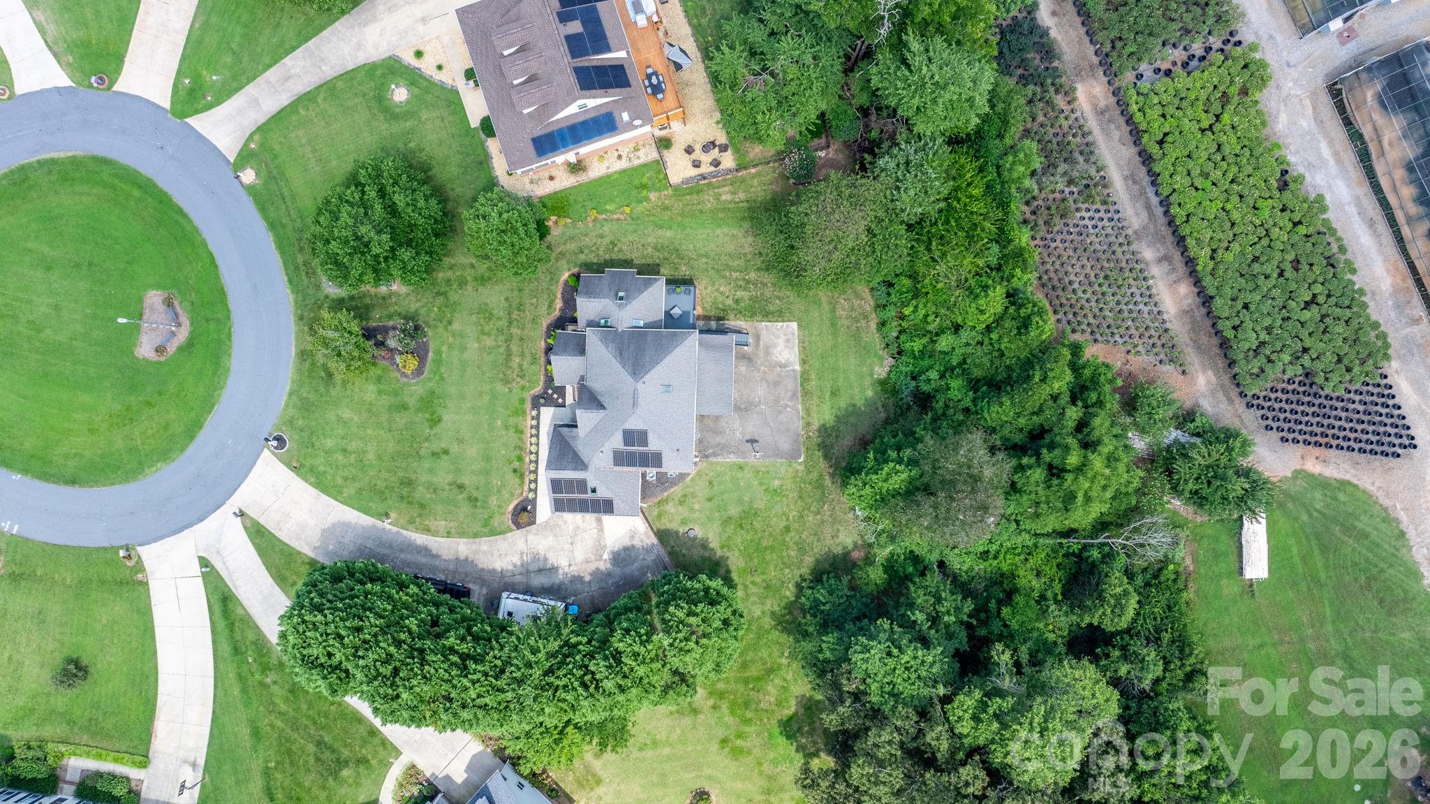 1801 Twin Ponds Drive Hickory NC 28602