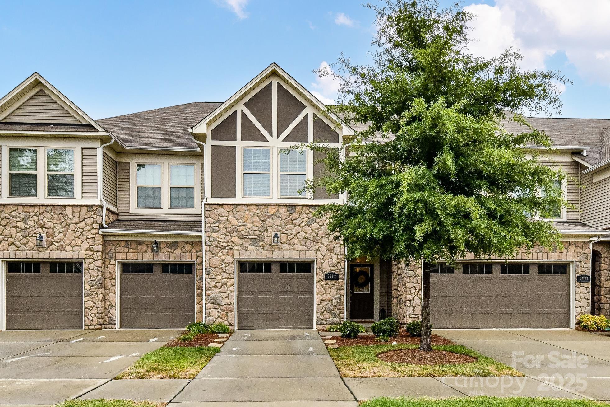 5663 Garrow Glen Road Charlotte NC 28278
