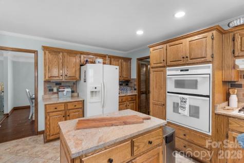 8698 Rocky River Road Harrisburg NC 28075