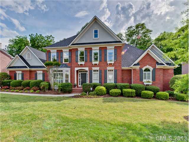 6401 Woodleigh Oaks Drive Charlotte NC 28226