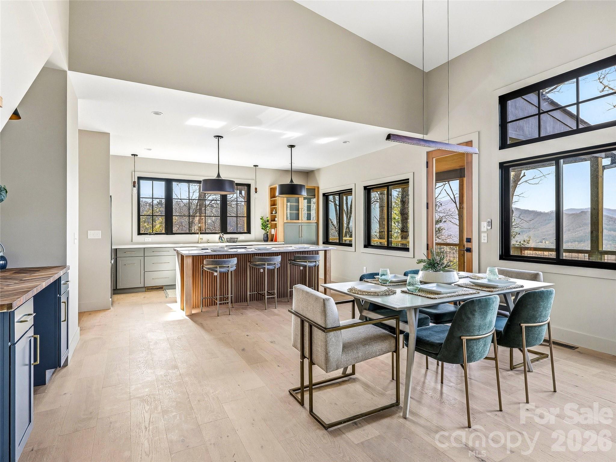 10 Nellie Bell Lane Swannanoa NC 28778