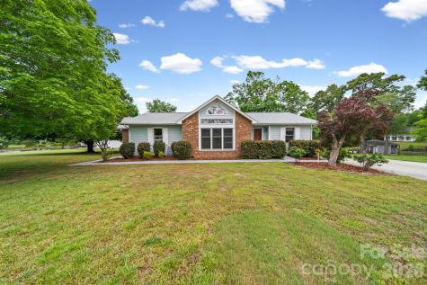 541 Harbor Road Norwood NC 28128