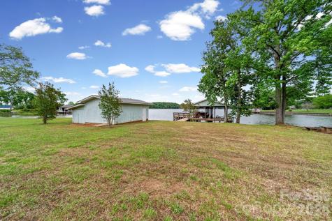 541 Harbor Road Norwood NC 28128