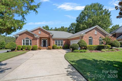 6210 Queensbury Court Charlotte NC 28269