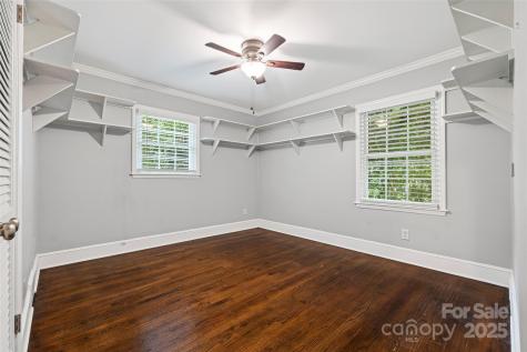 1045 Dooley Drive Charlotte NC 28227