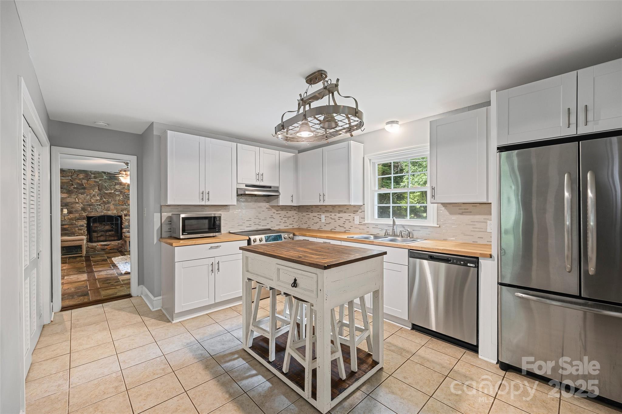 1045 Dooley Drive Charlotte NC 28227
