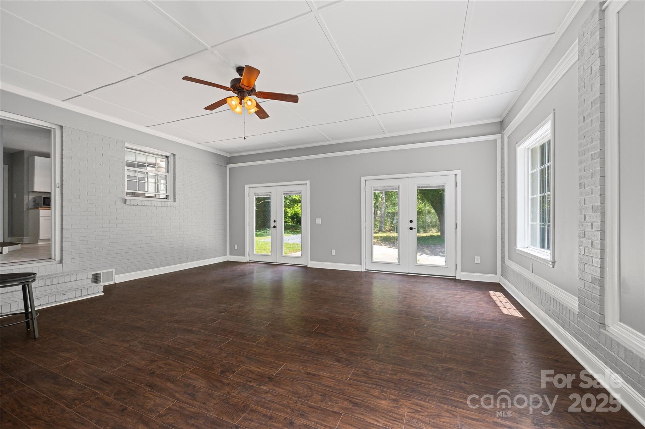 1045 Dooley Drive Charlotte NC 28227
