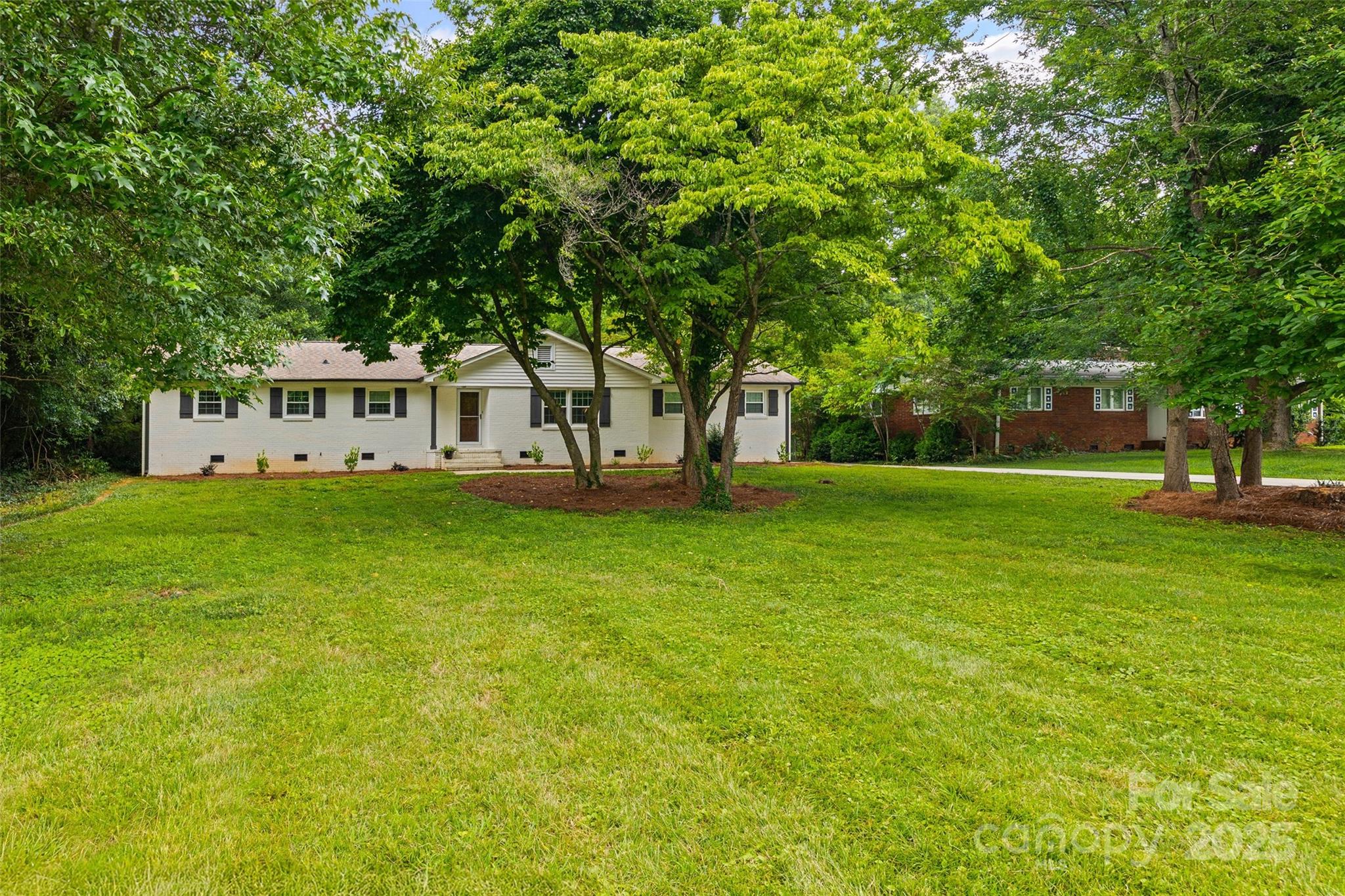 1045 Dooley Drive Charlotte NC 28227