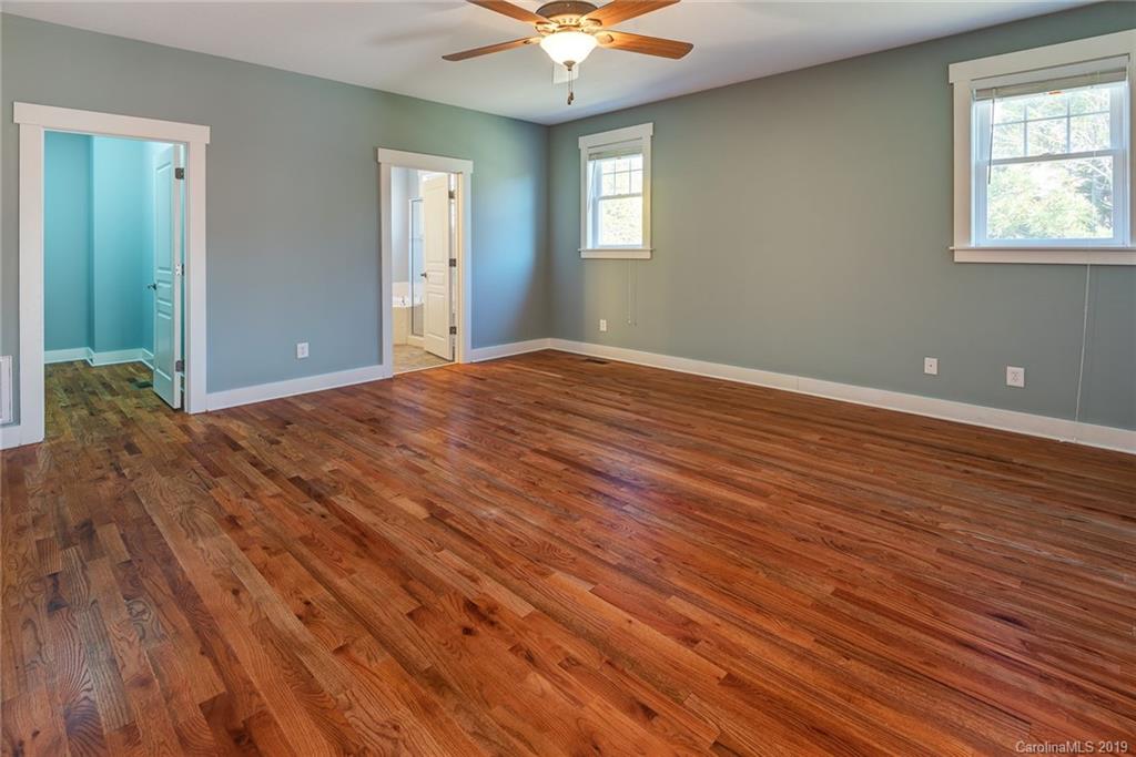 26 Craftsman Circle Asheville NC 28805