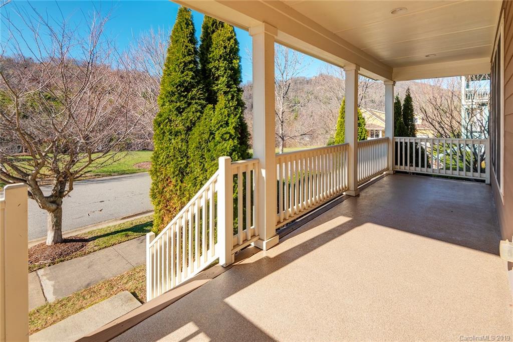 26 Craftsman Circle Asheville NC 28805