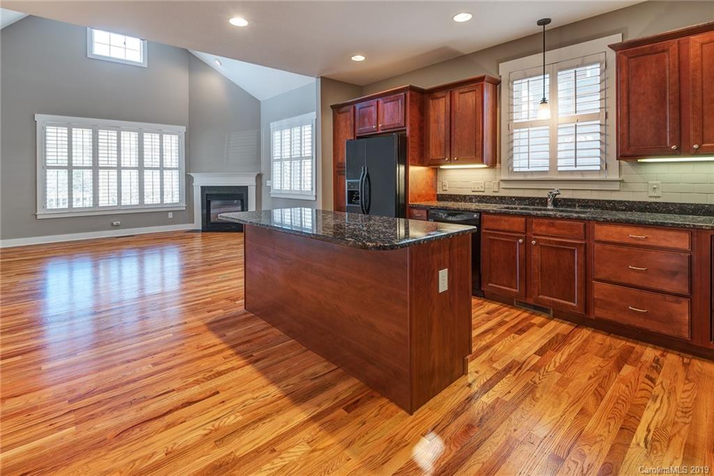 26 Craftsman Circle Asheville NC 28805