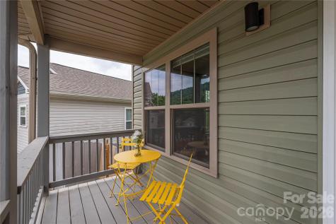 5 Declan Drive Weaverville NC 28787