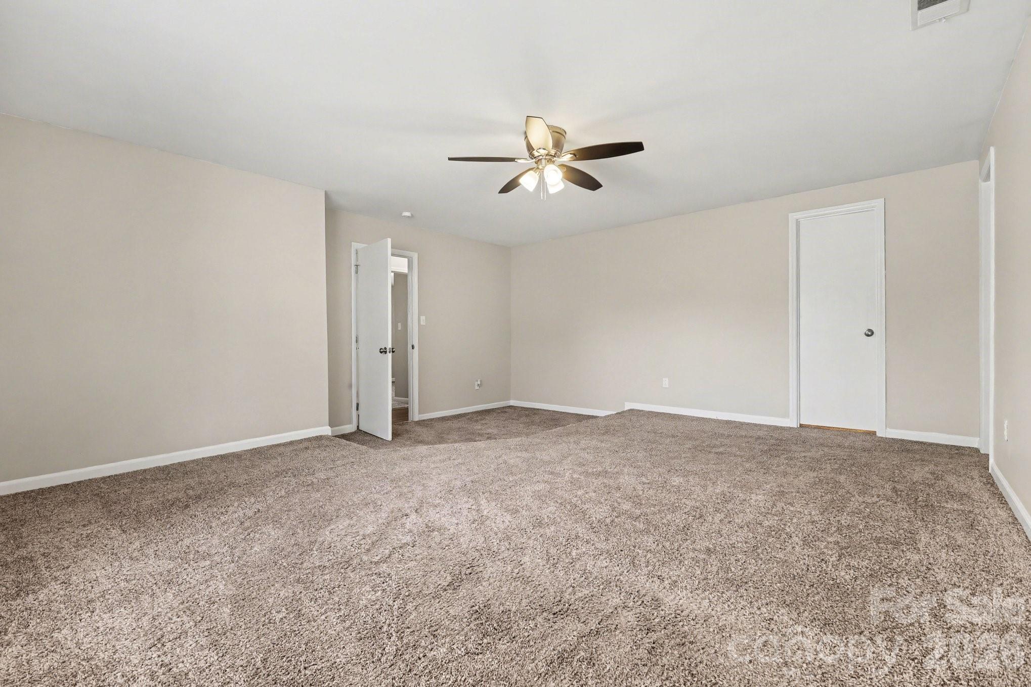 7341 Elwood Drive Charlotte NC 28227