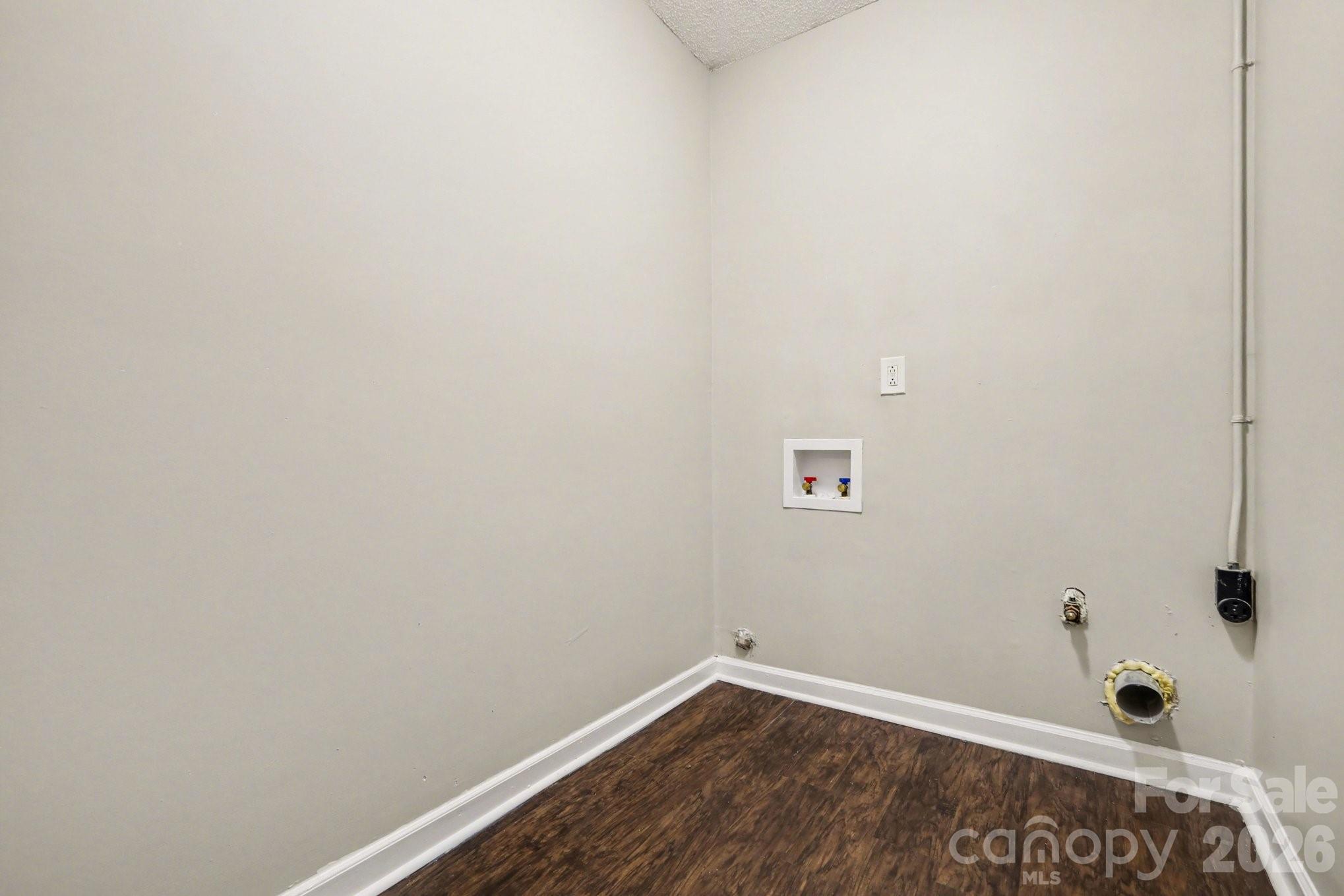 7341 Elwood Drive Charlotte NC 28227