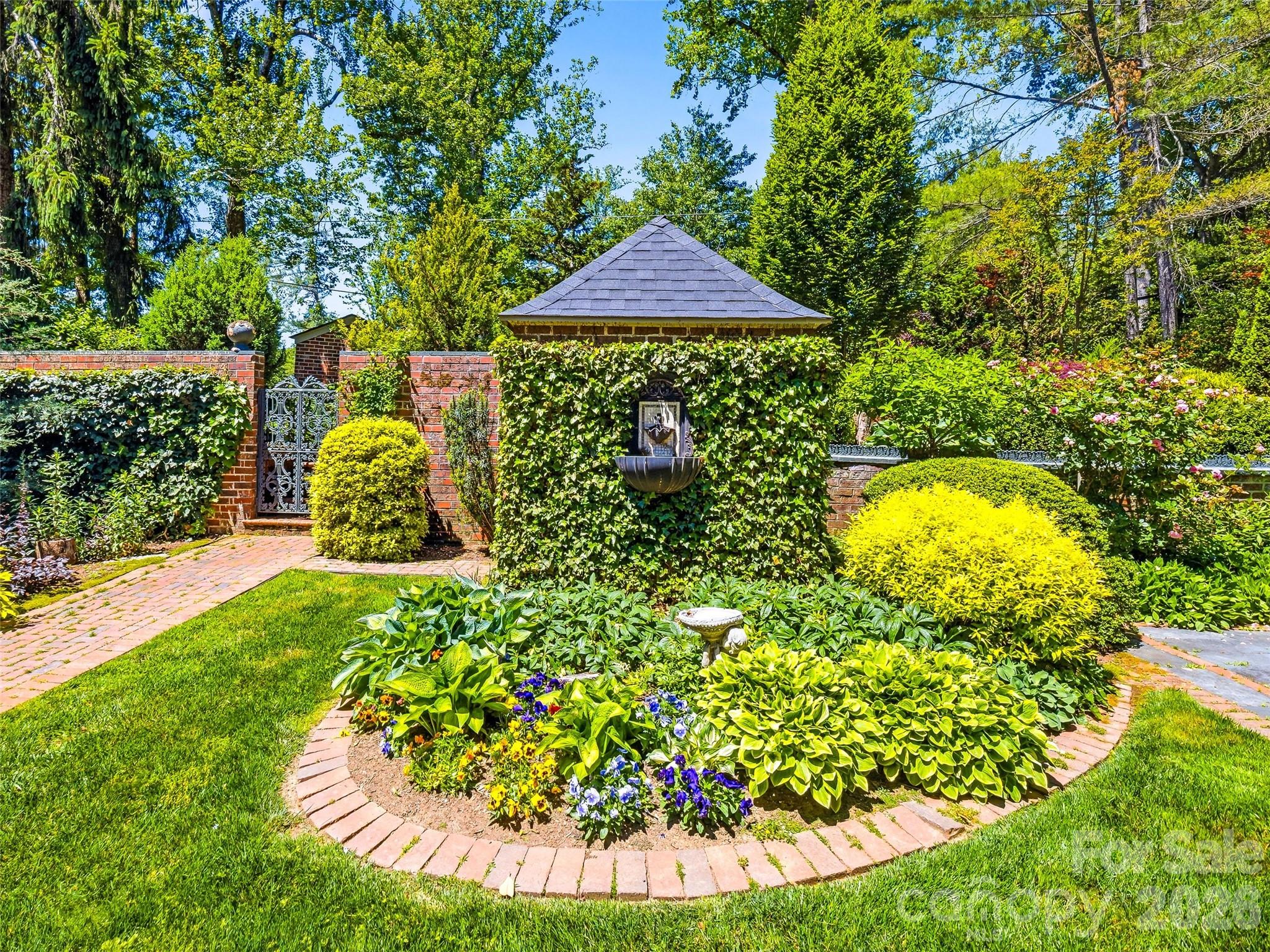 109 Stuyvesant Road Asheville NC 28803