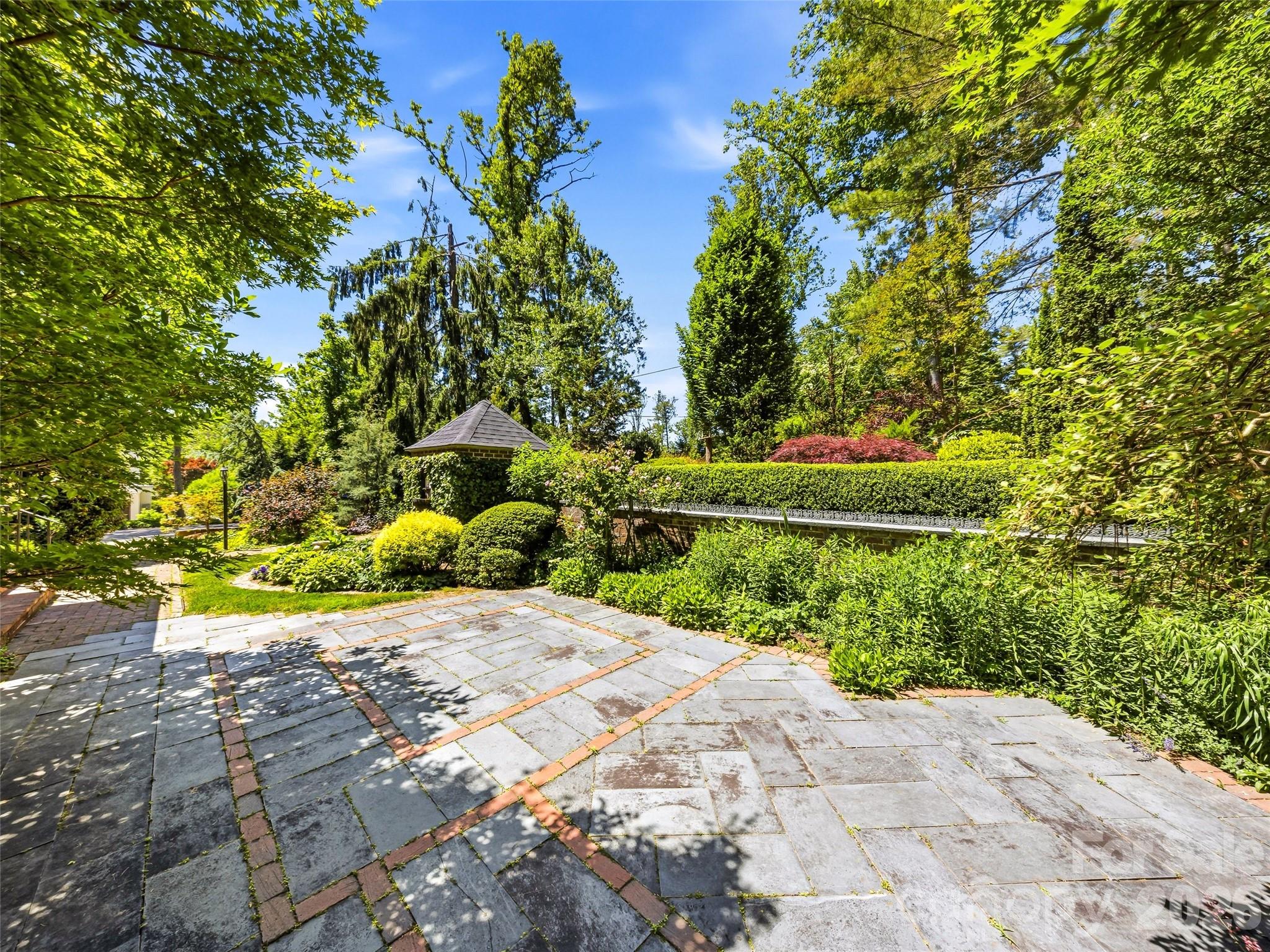 109 Stuyvesant Road Asheville NC 28803