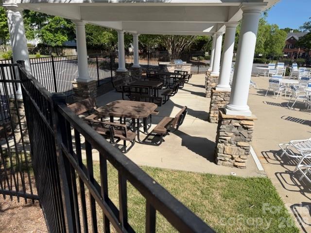 11025 Fountaingrove Drive Charlotte NC 28262