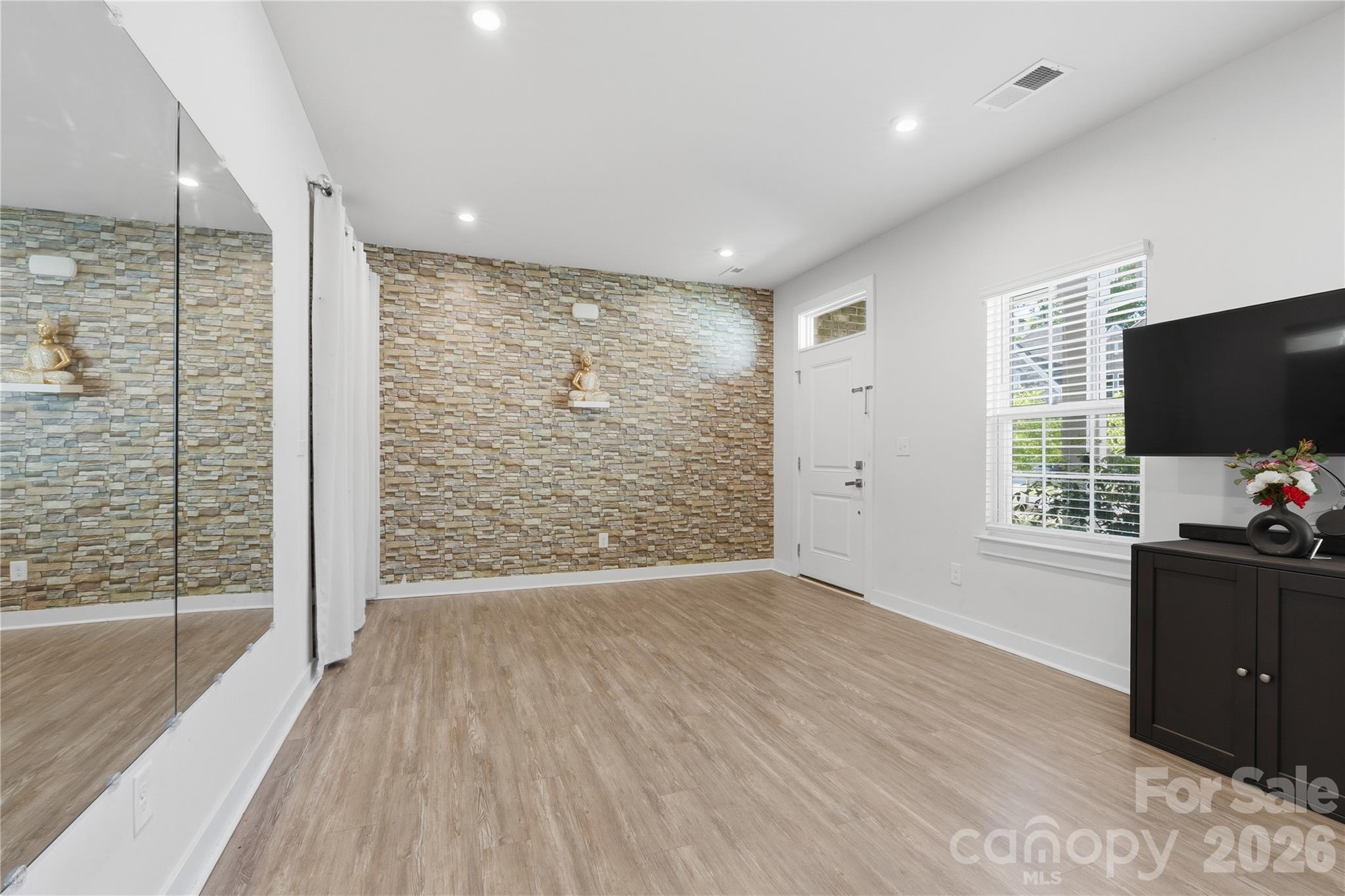 10158 Paper Birch Drive Charlotte NC 28215