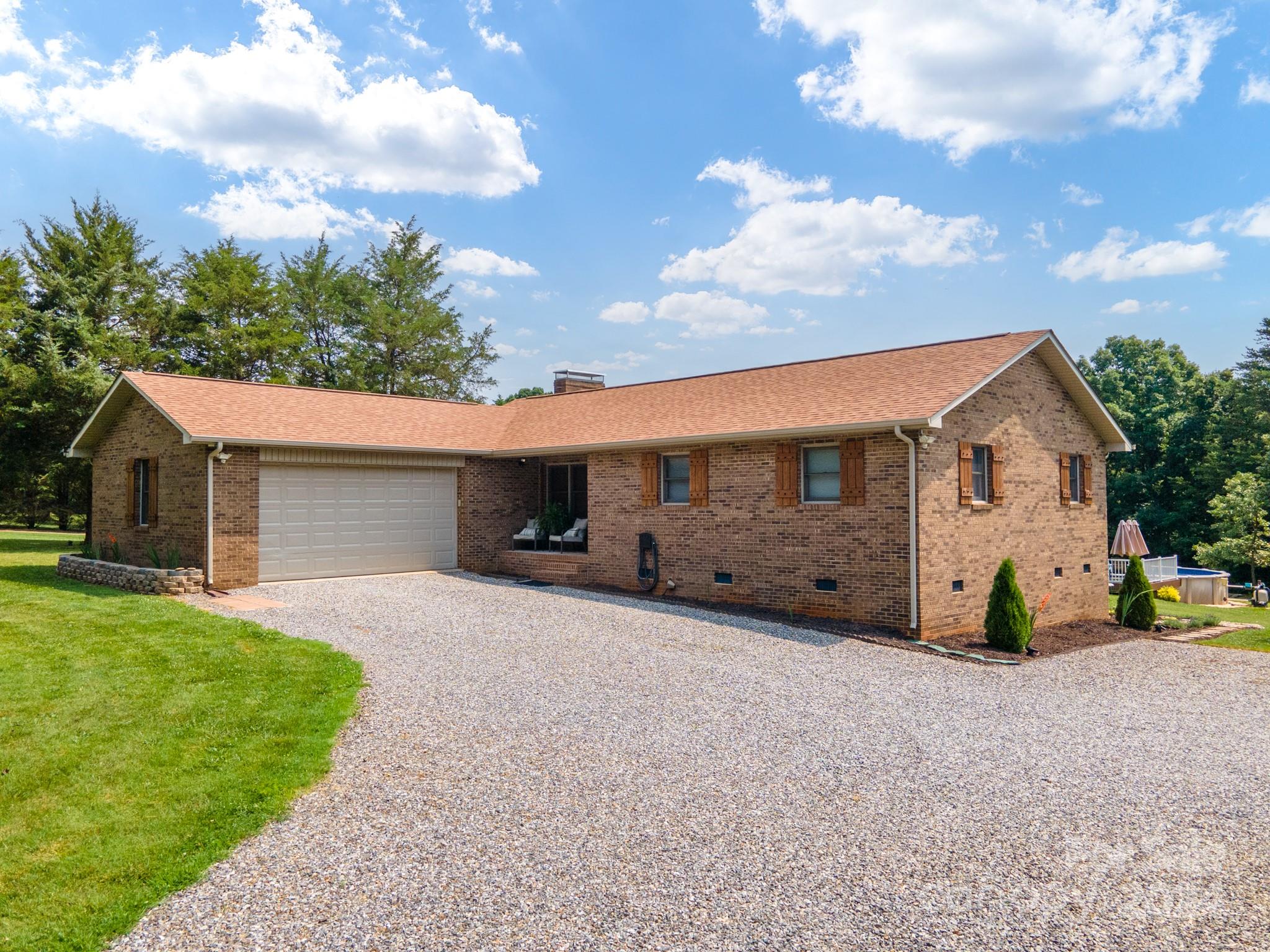 418 Pressly Farm Road Stony Point NC 28678