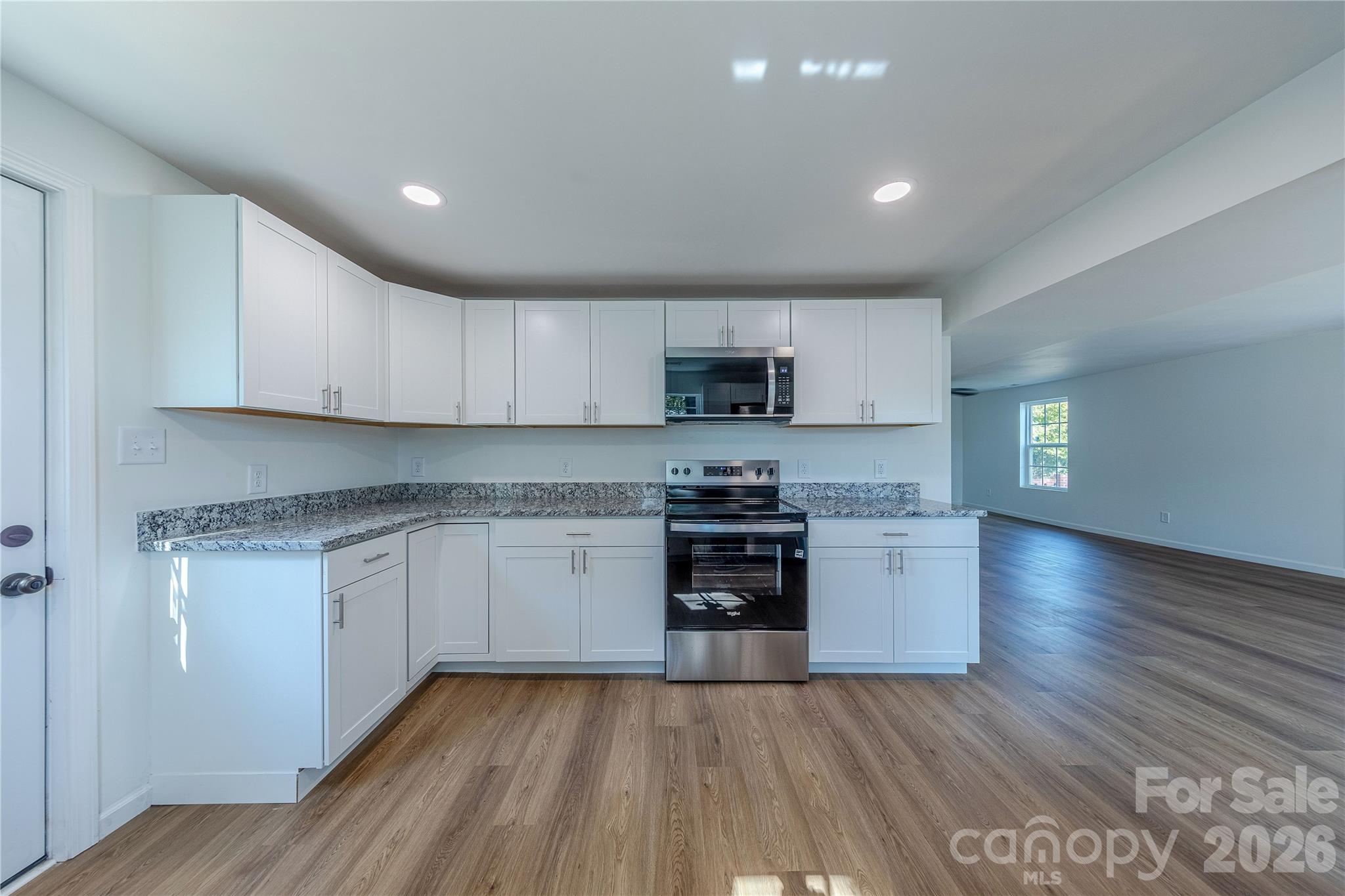 214 E Washington Avenue Bessemer City NC 28016