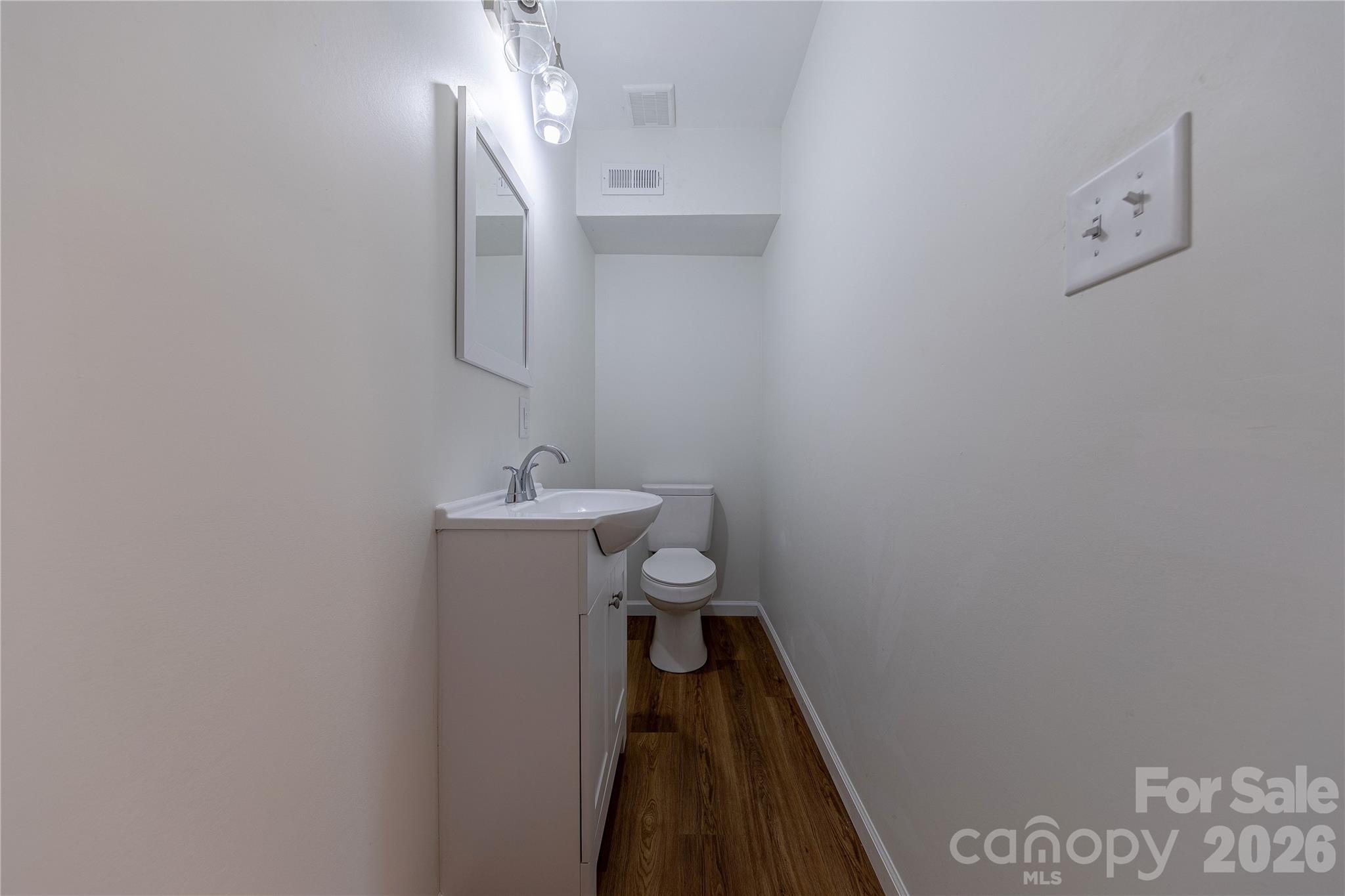 214 E Washington Avenue Bessemer City NC 28016