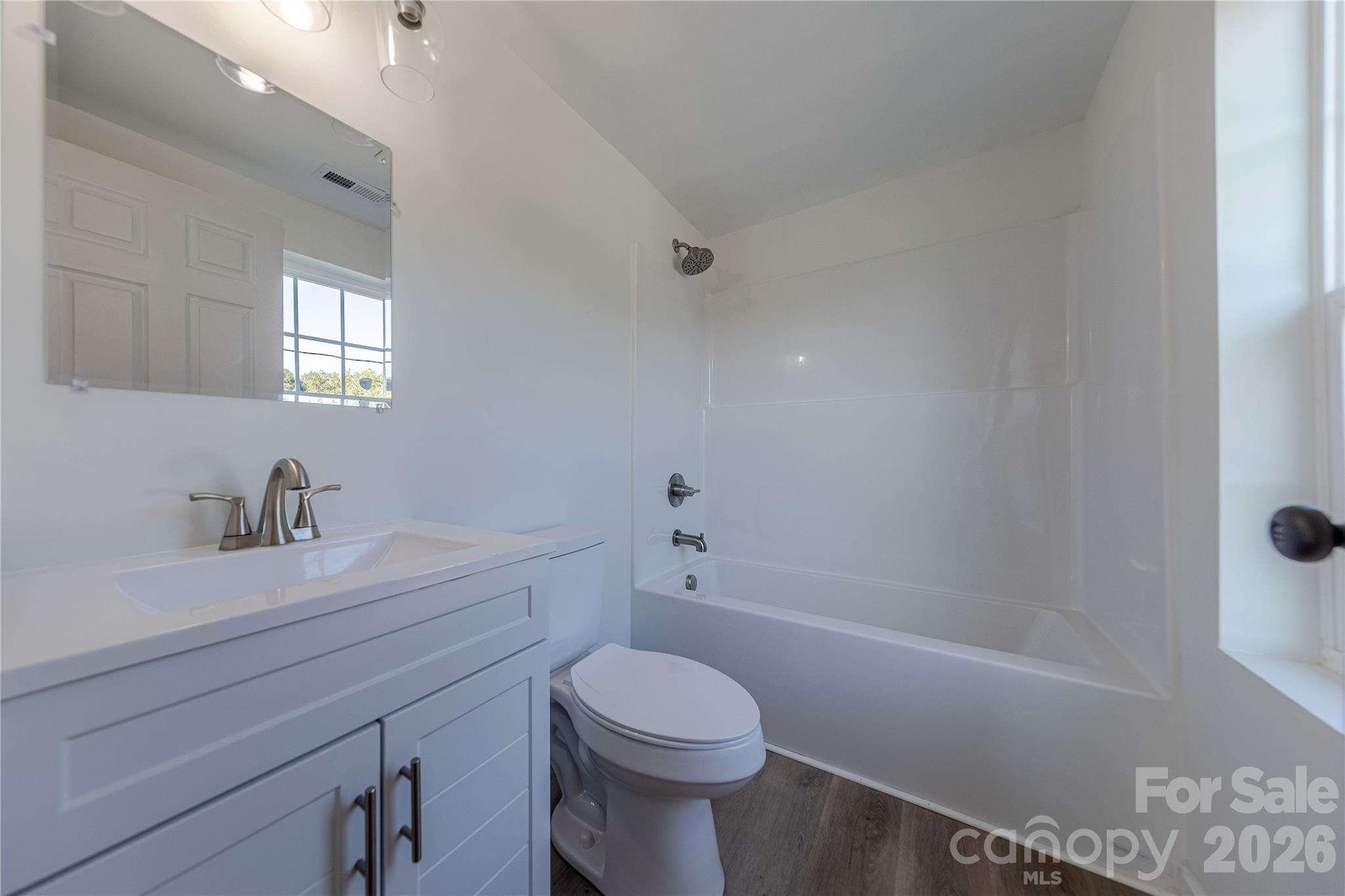 214 E Washington Avenue Bessemer City NC 28016