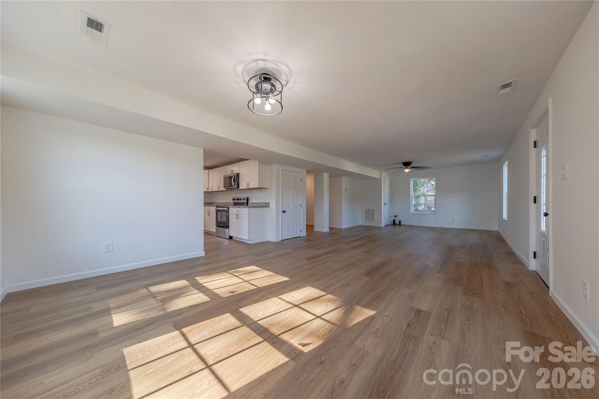 214 E Washington Avenue Bessemer City NC 28016