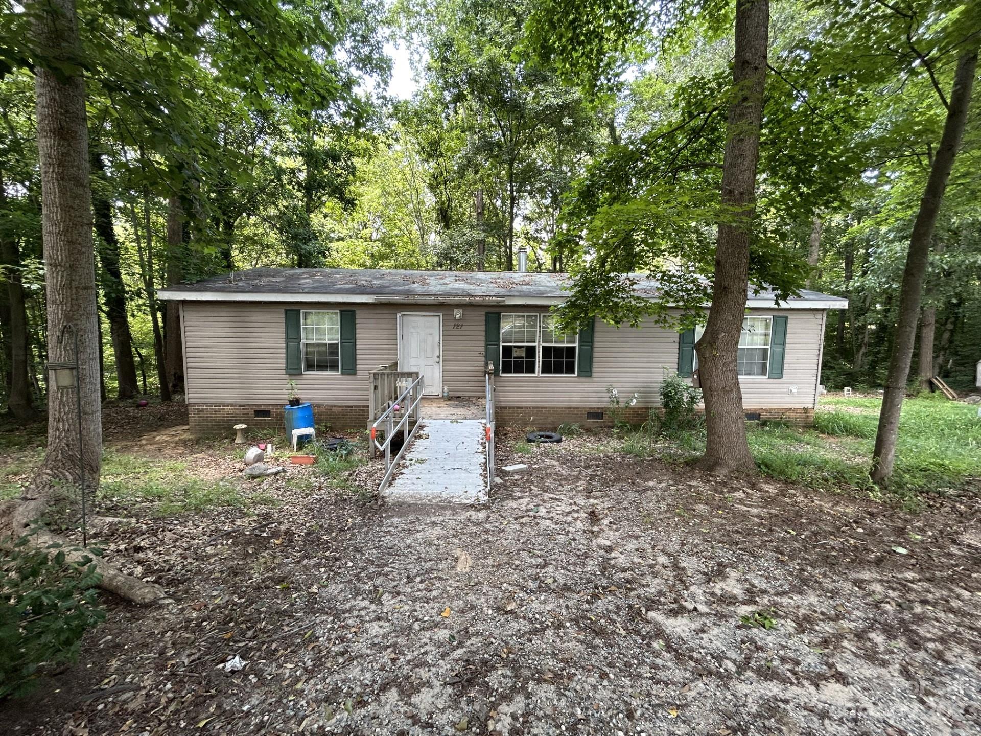 121 Hardwood Circle Gastonia NC 28056