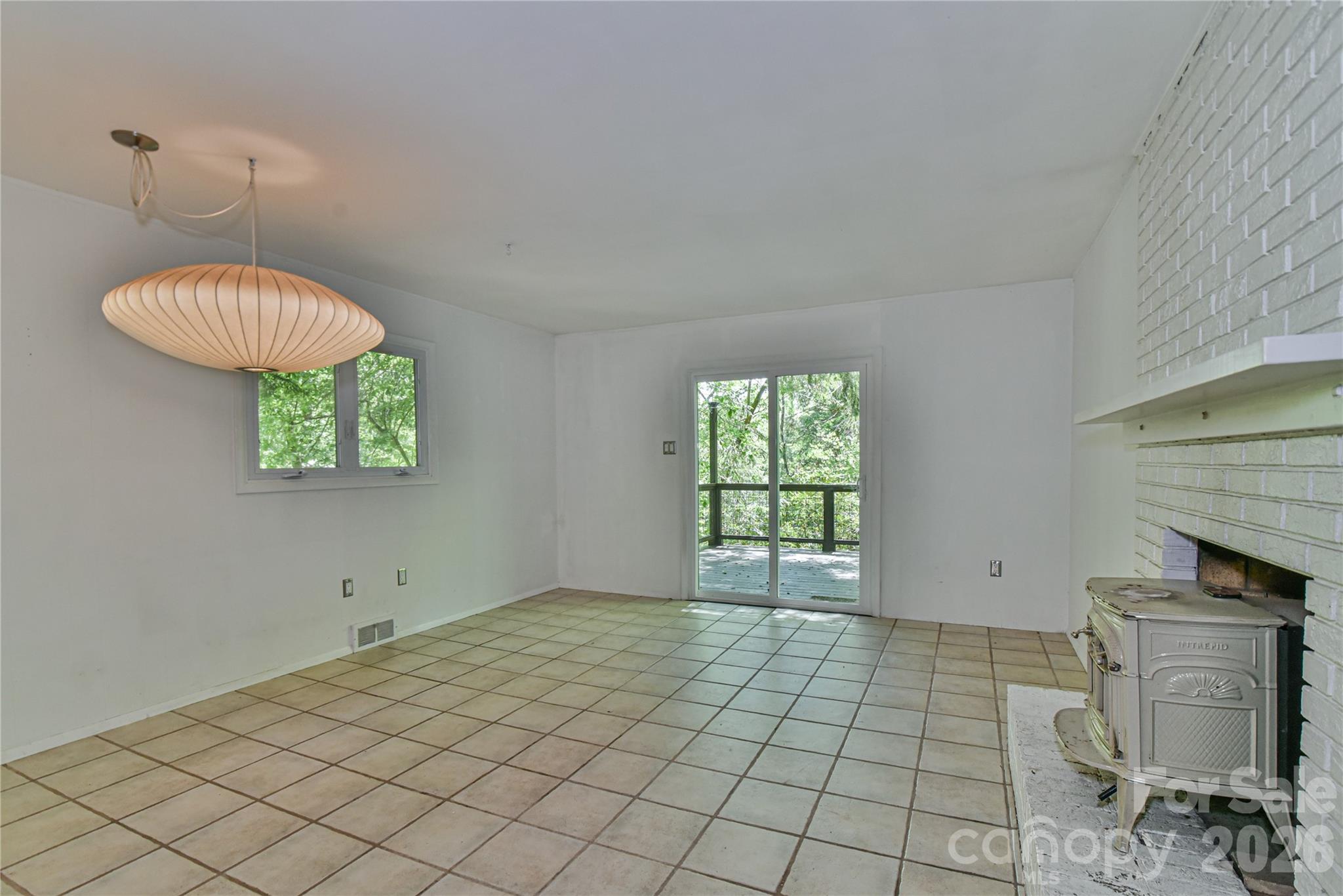 1 Hillcrest Lane Black Mountain NC 28711